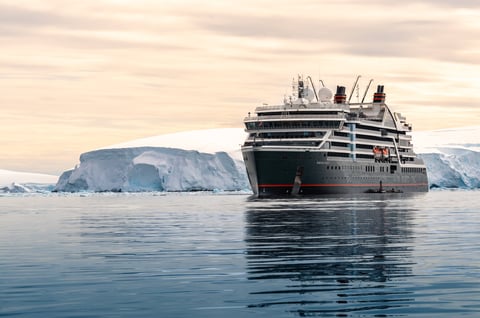 Antarctica expedition luxury travel
