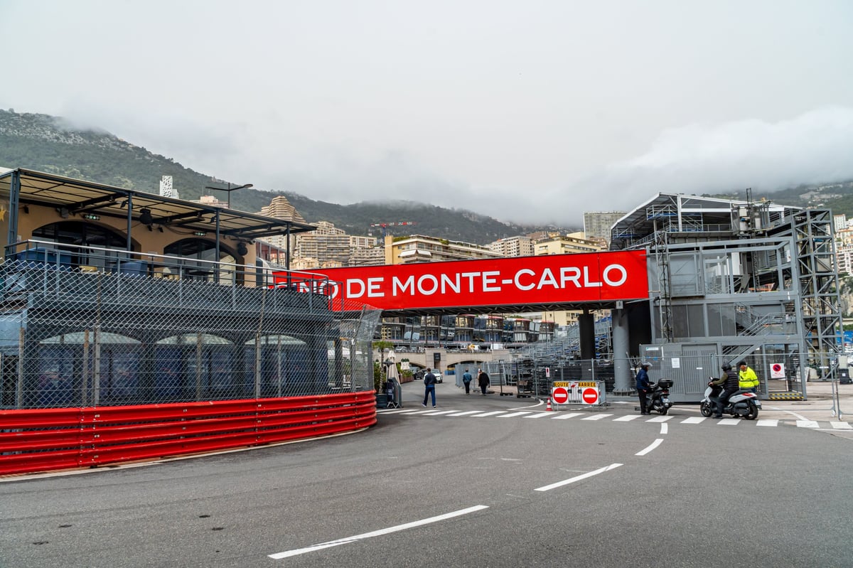 La Rascasse corner of the Monaco Formula 1 circuit with race fences and bar