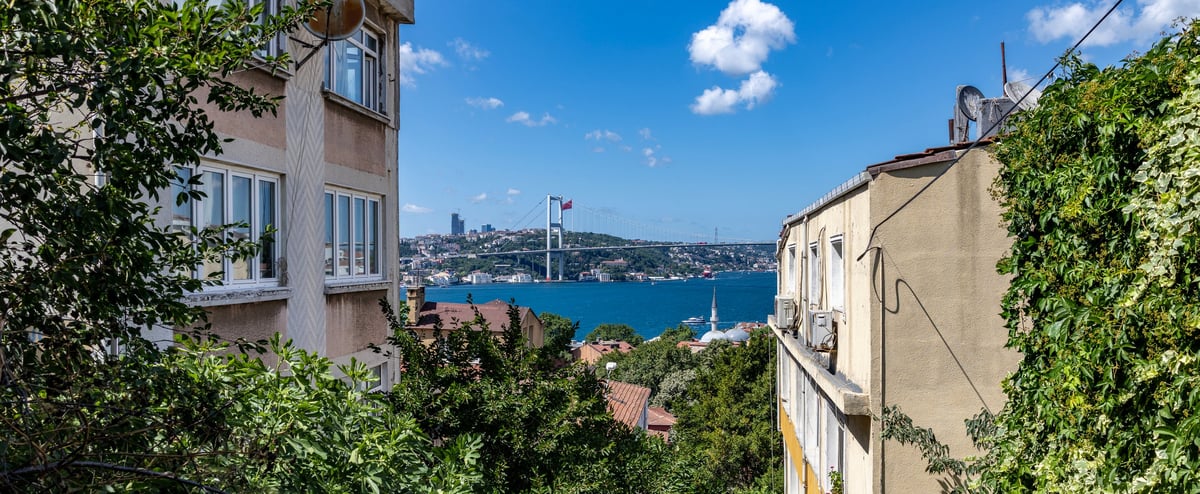 Four Seasons Bosphorus Istanbul waterfront hotel