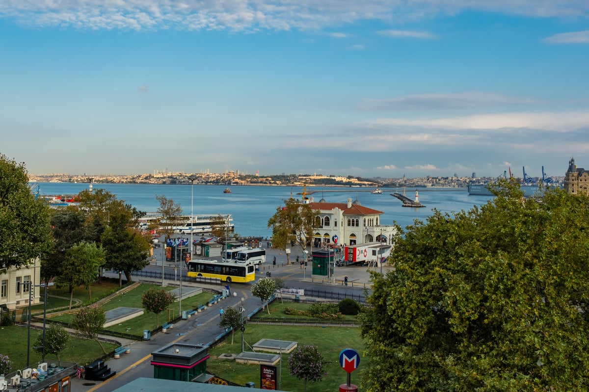St. Regis Istanbul Nisantasi luxury hotel