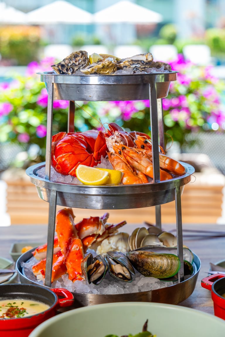 Sea Grill Marbella fresh seafood platter