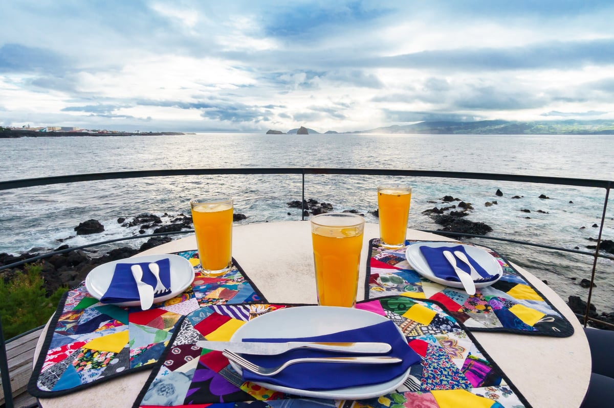 Petrosia Restaurant Santorini