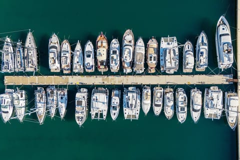 Neo Yachting