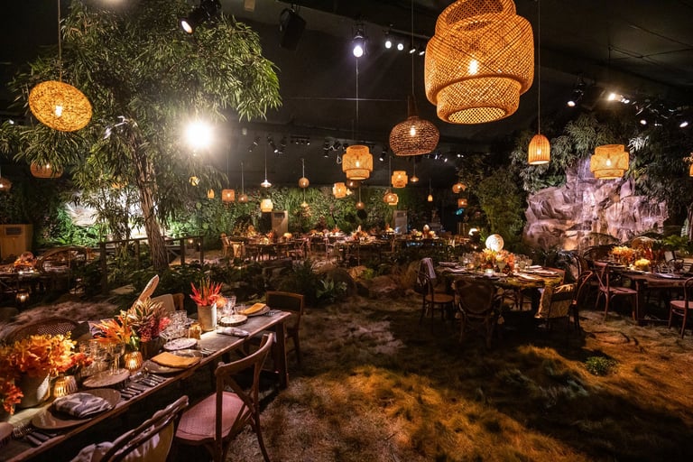 Salvaje Madrid restaurant jungle themed Asian fusion interior